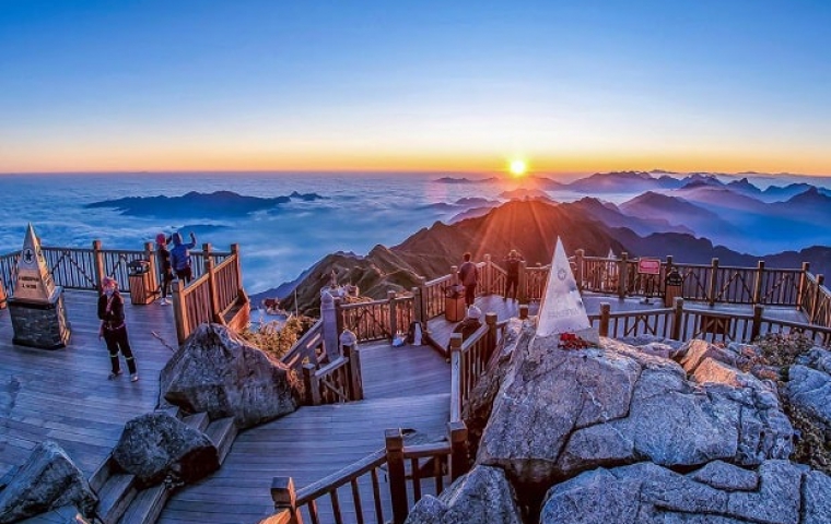 SAPA - MOANA - CÁP TREO FANSIPAN (2N1Đ)